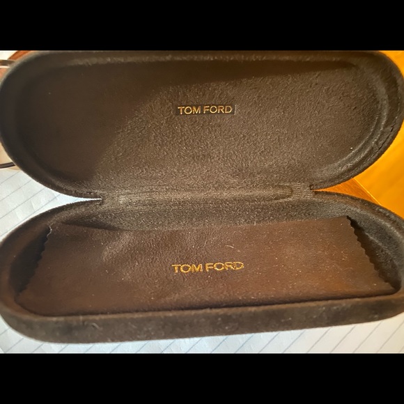 Tom Ford reading glasses with blue light lens - Picture 3 of 5